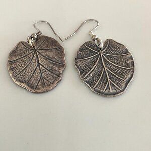 NWOT silver tropical leaf hook earrings, 1".